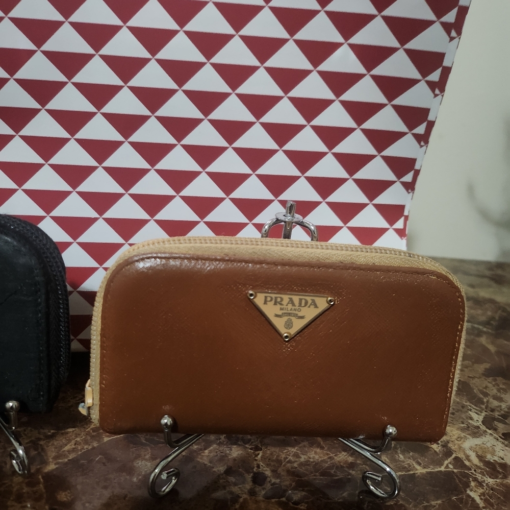 Prada Bundle Black/Brown Leather/Nylon Zip Card/Keyholder Cases GUC - Picture 3 of 16